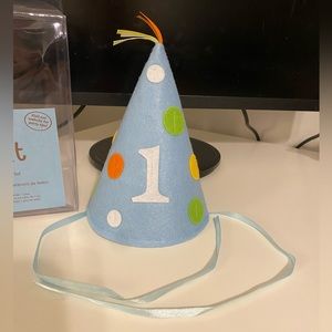Felt number 1 one party hat blue polka dots